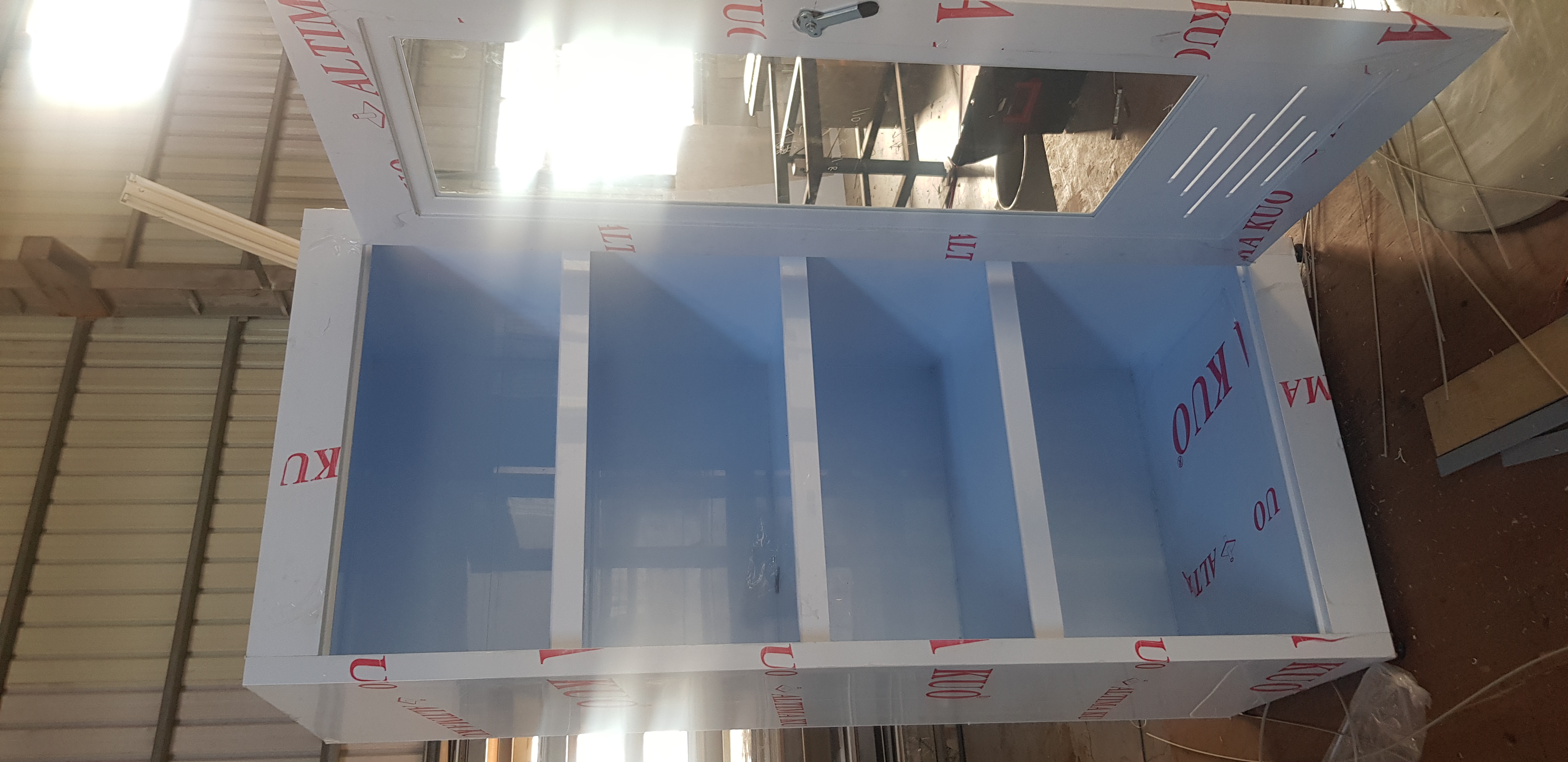 成功大學-藥品櫃